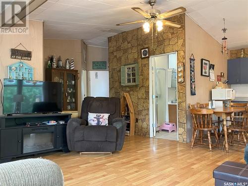 501 Water Street, Saskatchewan Beach, SK - Indoor