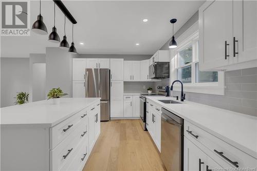 7 Highland Avenue, Rothesay, NB - Indoor Photo Showing Kitchen With Upgraded Kitchen