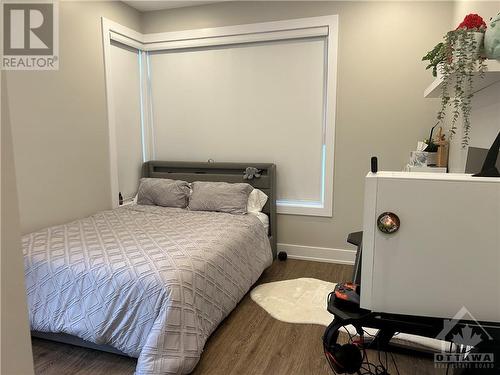 2930 Ahearn Avenue, Ottawa, ON - Indoor Photo Showing Bedroom