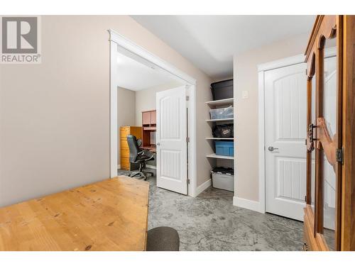 1419 Montenegro Drive, Kelowna, BC - Indoor Photo Showing Other Room