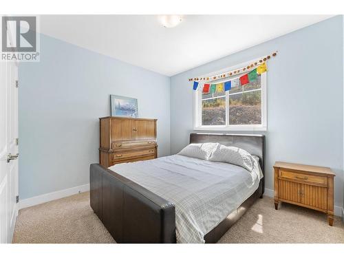 1419 Montenegro Drive, Kelowna, BC - Indoor Photo Showing Bedroom