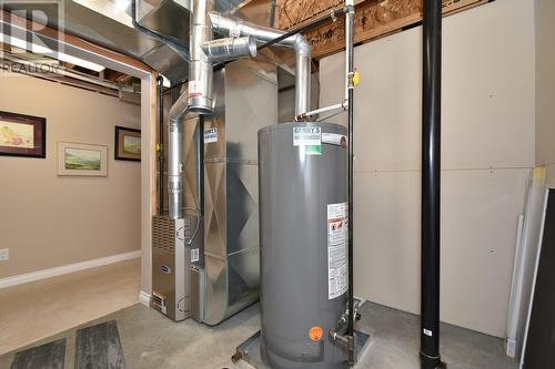 2675 Doebert Road, Blind Bay, BC - Indoor Photo Showing Basement