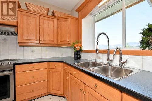 2675 Doebert Road, Blind Bay, BC - Indoor Photo Showing Kitchen With Double Sink