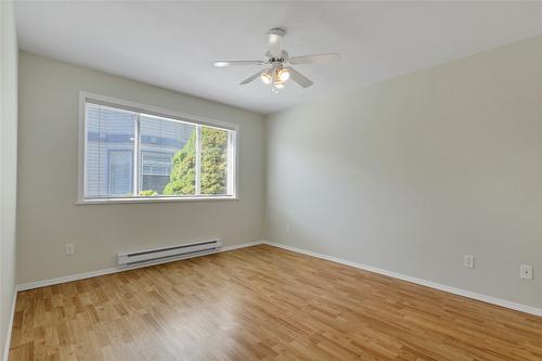 39-4740 20 Street, Vernon, BC - Indoor Photo Showing Other Room