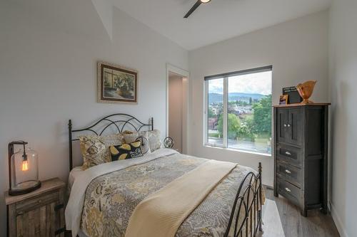 301-88 Lakeshore Drive, Penticton, BC 