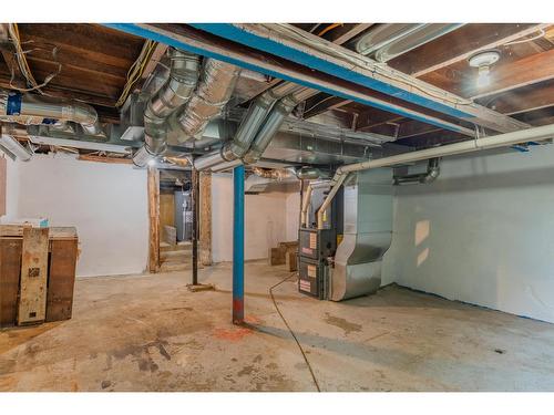 190 Coleman Street, Trail, BC - Indoor Photo Showing Basement