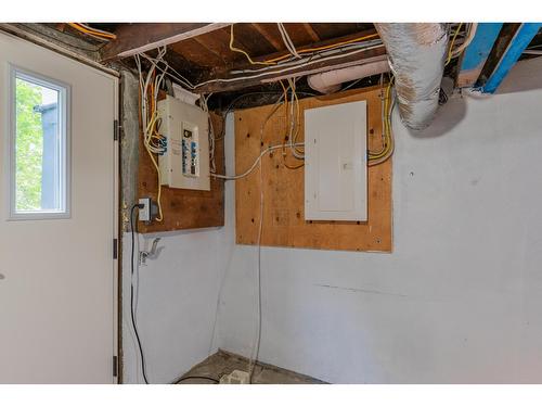 190 Coleman Street, Trail, BC - Indoor Photo Showing Basement