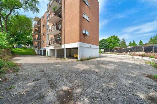 443 Pearl Street|Unit #104, Burlington, ON - Outdoor