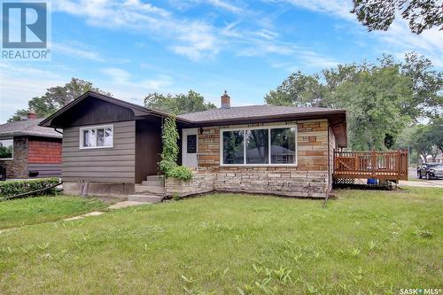 1402 Dover Avenue, Regina, SK - Outdoor