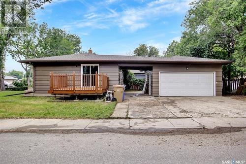 1402 Dover Avenue, Regina, SK - Outdoor With Deck Patio Veranda With Exterior