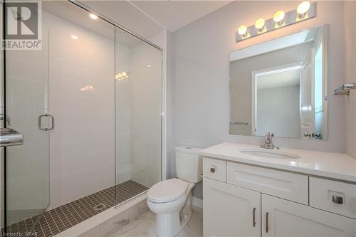 5 Sora Lane, Guelph, ON - Indoor Photo Showing Bathroom