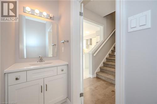 5 Sora Lane, Guelph, ON - Indoor Photo Showing Bathroom