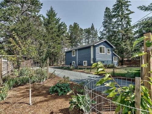 2965 Leon Rd, Qualicum Beach, BC 