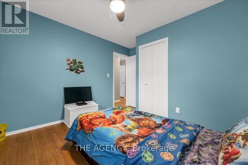 764 Parkdale Avenue, Fort Erie, ON - Indoor Photo Showing Bedroom