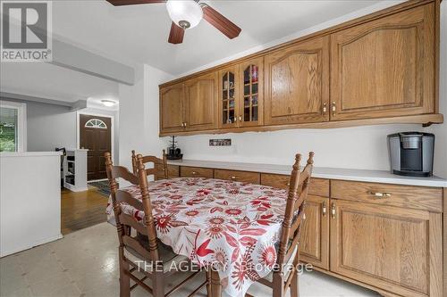 764 Parkdale Avenue, Fort Erie, ON - Indoor Photo Showing Dining Room