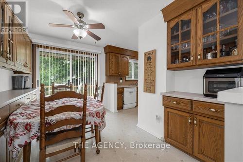 764 Parkdale Avenue, Fort Erie, ON - Indoor Photo Showing Kitchen