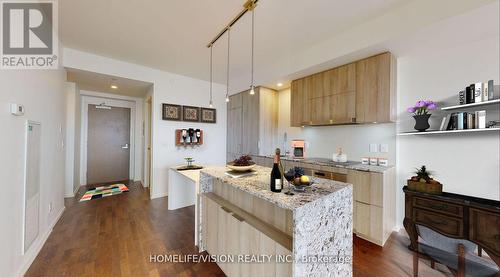 5410 - 1 Bloor Street E, Toronto (Church-Yonge Corridor), ON - Indoor Photo Showing Kitchen