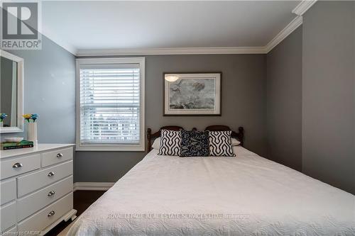 2069 Victoria Avenue, Burlington (Brant), ON - Indoor Photo Showing Bedroom