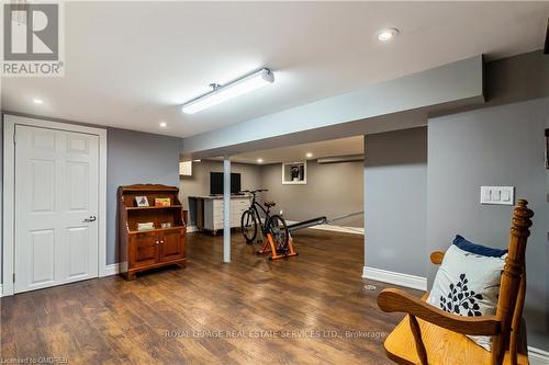 2069 Victoria Avenue, Burlington (Brant), ON - Indoor