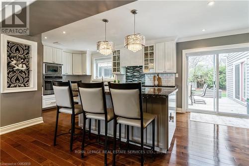 2069 Victoria Avenue, Burlington (Brant), ON - Indoor Photo Showing Dining Room