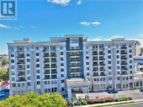 5698 Main Street, Niagara Falls, ON - Outdoor With Balcony With Facade