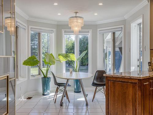 Coin-repas - 1207 Rue Jean-Vincent, Carignan, QC - Indoor Photo Showing Dining Room