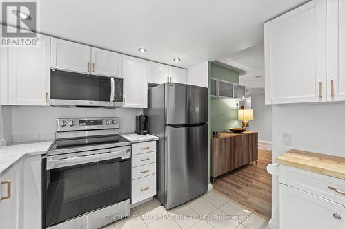 1508 - 28 Harrison Garden Boulevard, Toronto (Willowdale East), ON - Indoor Photo Showing Kitchen