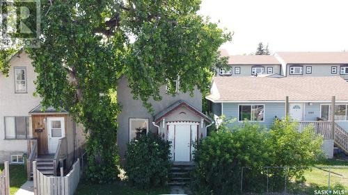 1324 Angus Street, Regina, SK - Outdoor