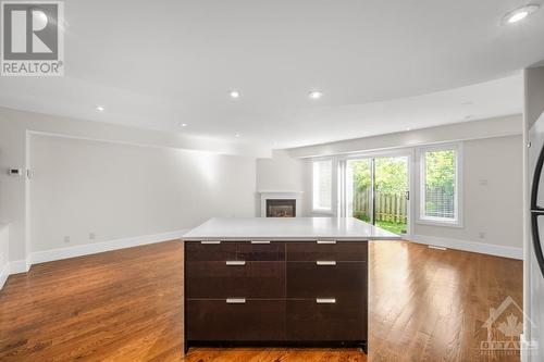 109 Montauk Private, Ottawa, ON - Indoor Photo Showing Kitchen