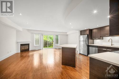 109 Montauk Private, Ottawa, ON - Indoor Photo Showing Kitchen With Upgraded Kitchen