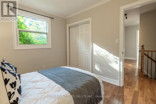 2165 Meadowbrook Road, Burlington (Mountainside), ON - Indoor Photo Showing Bedroom