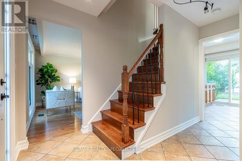 2165 Meadowbrook Road, Burlington (Mountainside), ON - Indoor Photo Showing Other Room