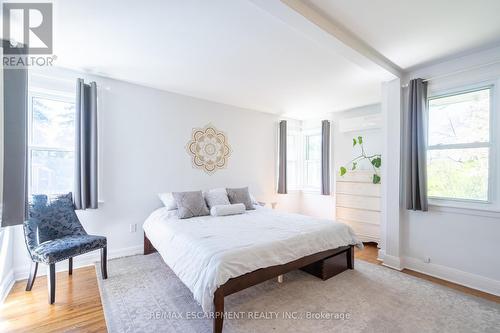 46 Mountain Brow Boulevard, Hamilton (Sunninghill), ON - Indoor Photo Showing Bedroom