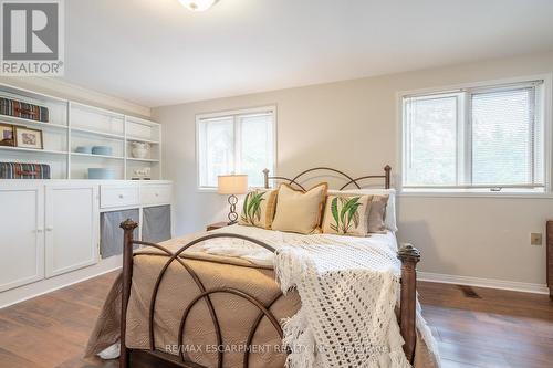 65 7Th Concession Road E, Hamilton, ON - Indoor Photo Showing Bedroom