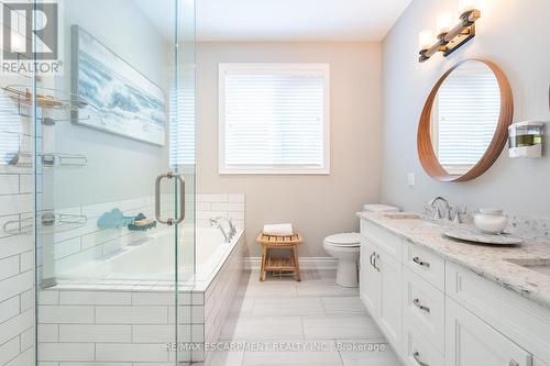 374 Woodworth Drive W, Hamilton, ON - Indoor Photo Showing Bathroom