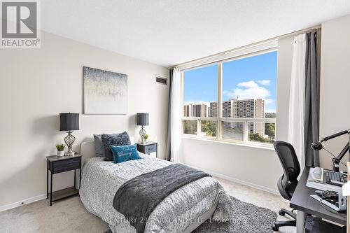 1805 - 215 Wynford Drive, Toronto (Flemingdon Park), ON - Indoor Photo Showing Bedroom