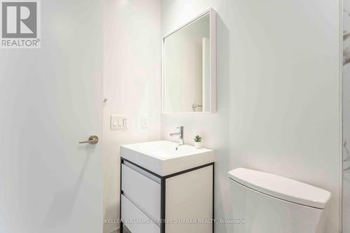 417 - 150 Logan Avenue, Toronto (South Riverdale), ON - Indoor Photo Showing Bathroom