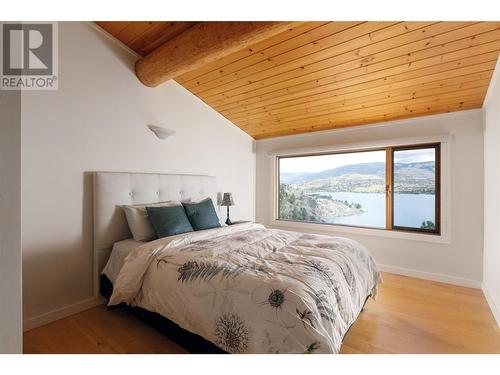 55 Kalamalka Lakeview Drive Unit# 3, Vernon, BC - Indoor Photo Showing Bedroom