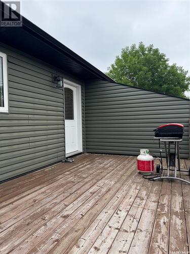 173 26Th Street, Battleford, SK - Outdoor With Deck Patio Veranda With Exterior