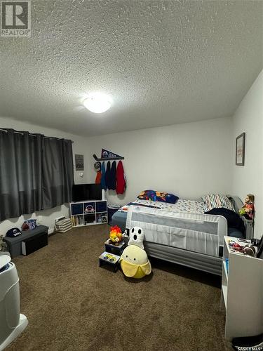 173 26Th Street, Battleford, SK - Indoor Photo Showing Bedroom