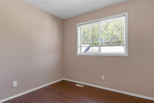 123-1801 53 Avenue, Vernon, BC - Indoor Photo Showing Other Room