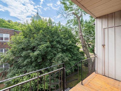 Balcony - 6-3750 Rue Du Frère-André, Montréal (Côte-Des-Neiges/Notre-Dame-De-Grâce), QC - Outdoor With Exterior