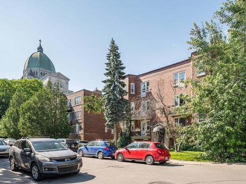 Frontage - 6-3750 Rue Du Frère-André, Montréal (Côte-Des-Neiges/Notre-Dame-De-Grâce), QC - Outdoor