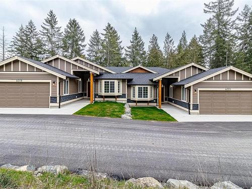 4021 Otters Close, Duncan, BC - Outdoor With Facade