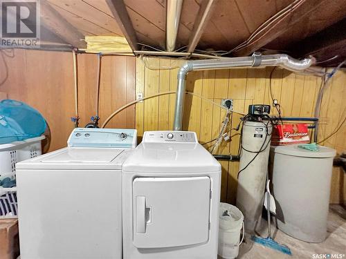 121 Allan Avenue, Churchbridge, SK - Indoor Photo Showing Laundry Room