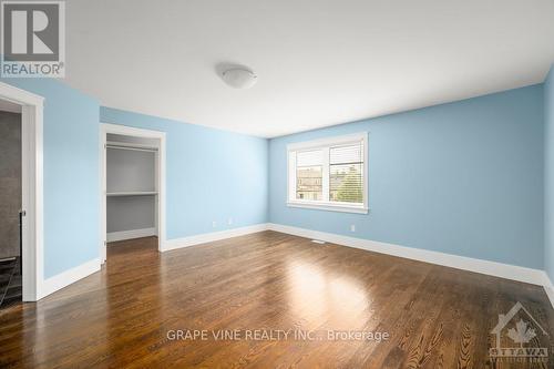 136 Montauk, Ottawa, ON - Indoor Photo Showing Other Room