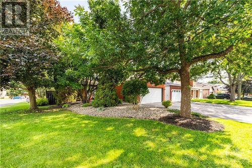 32 Ellisson Way, Ottawa, ON - Outdoor