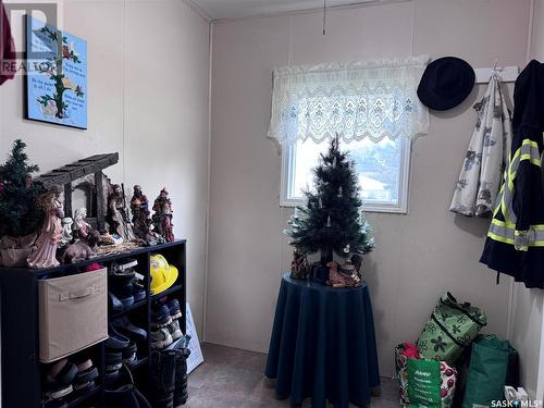 235 Gilbert Street, Drake, SK - Indoor Photo Showing Other Room