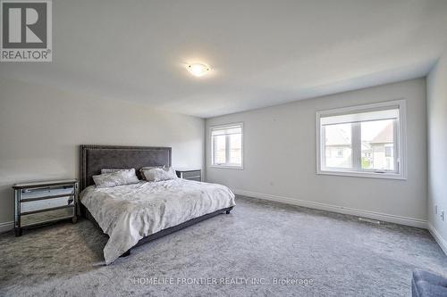 6 Clara May Avenue, East Gwillimbury, ON - Indoor Photo Showing Bedroom