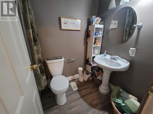 15 486 Quatsino Boulevard, Kitimat, BC - Indoor Photo Showing Bathroom